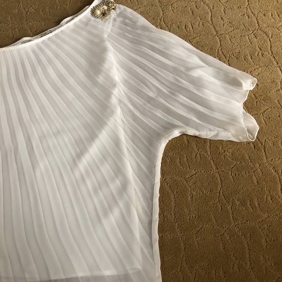 Arden B - One Shoulder Dress (White) - Picture 4 of 7